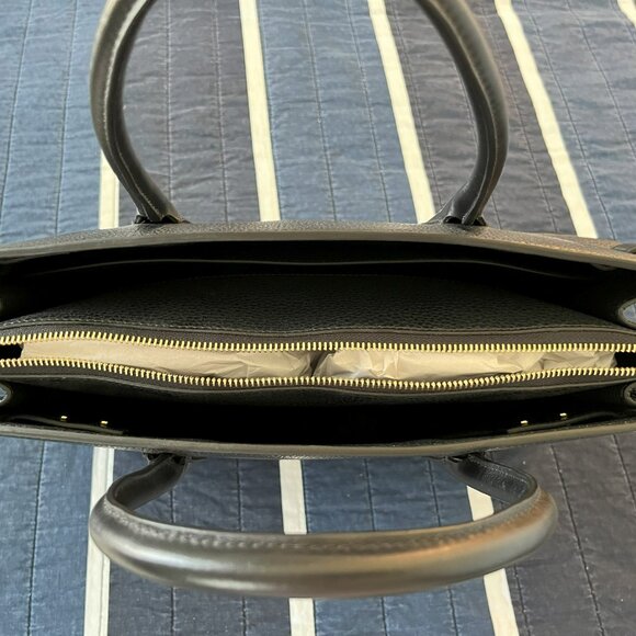 Cuyana Work Satchel in Black - Picture 9 of 13